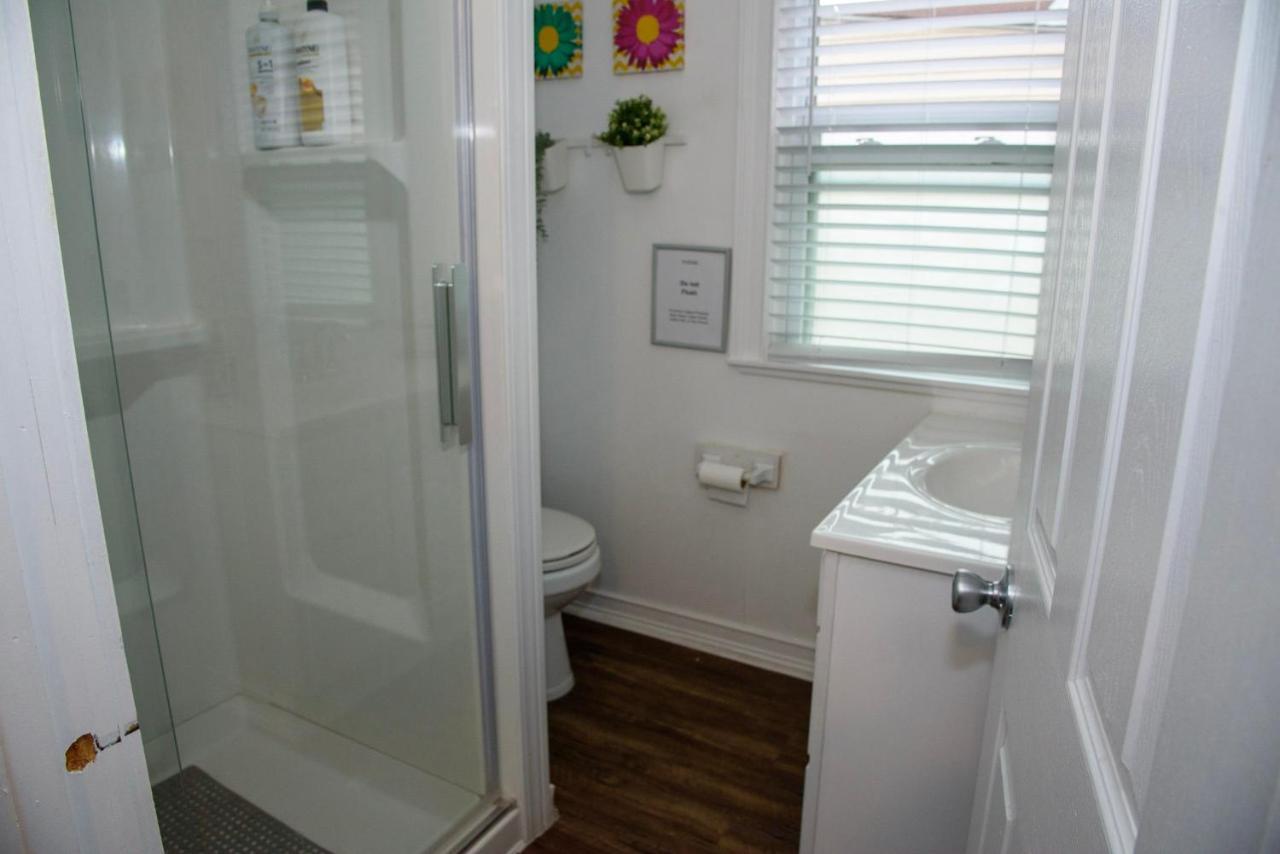 Cozy Private Bedrooms Kitchen Wifi เองเกิลวูด ภายนอก รูปภาพ